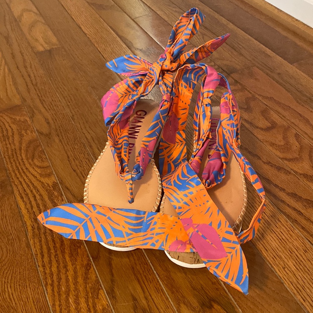 Gianni Bini Lace Up Platform Sandals size 7